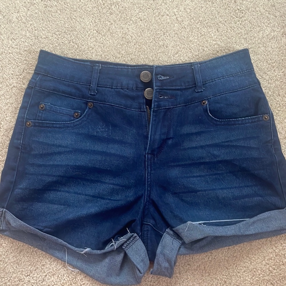 High-waisted dark wash Aeropostale Jean shorts